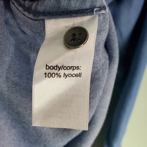 Maurices Womens Plus Size Denim Chambray Lace Up Top Size 2X - Picture 5 of 7